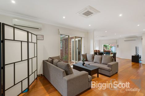 Property photo of 2/14-18 Sesame Street Mount Waverley VIC 3149