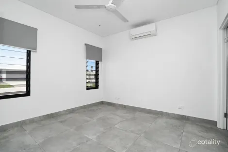 Property photo of 23 Silverleaf Road Zuccoli NT 0832