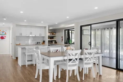 Property photo of 44 Currajong Circuit Delaneys Creek QLD 4514