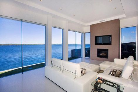 Property photo of 71 The Peninsula Paradise Point QLD 4216