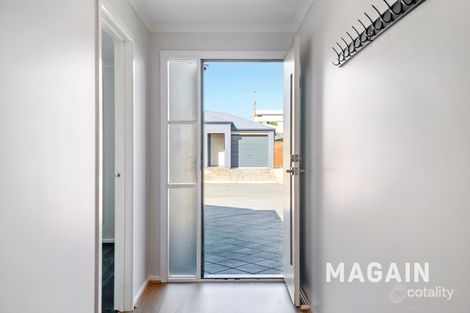 Property photo of 8 Lancaster Circuit Old Noarlunga SA 5168