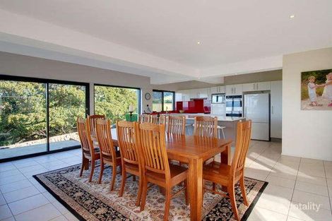 Property photo of 16 Anembo Crescent Kiama Heights NSW 2533