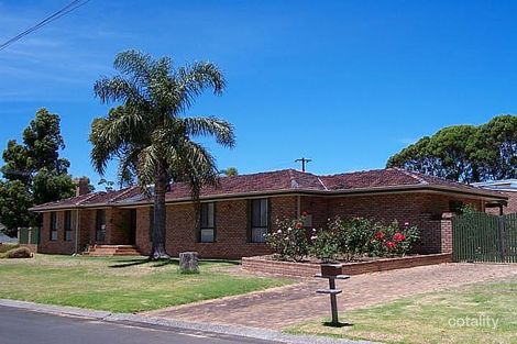 1 Sylvaner Pl, Margaret River, WA 6285