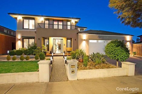 Property photo of 4 Geoffrey Court Keysborough VIC 3173