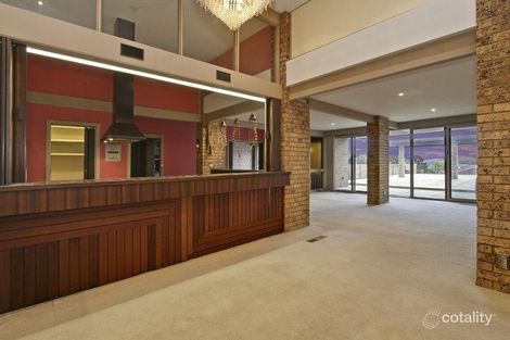 Property photo of 19 Caithness Crescent Glen Waverley VIC 3150