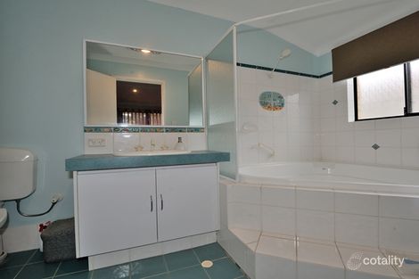 Property photo of 12 Swanson Way Secret Harbour WA 6173