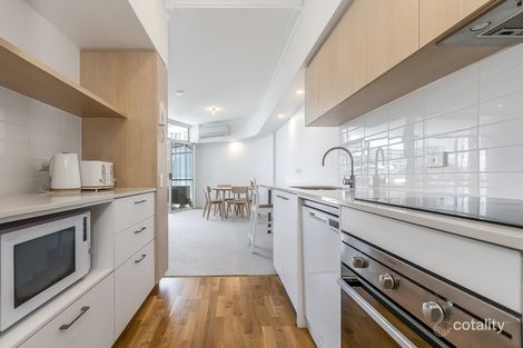 17/272 West Coast Hwy, Scarborough, WA 6019