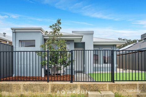 4 Yanga Ct, Lakelands, WA 6180