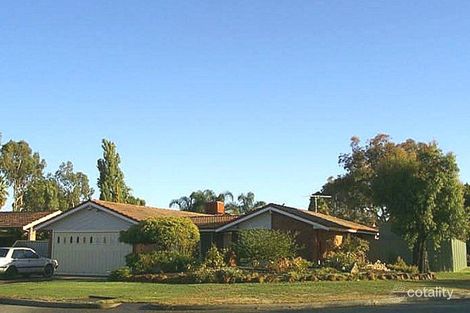 5 Gladstone Rd, Leeming, WA 6149