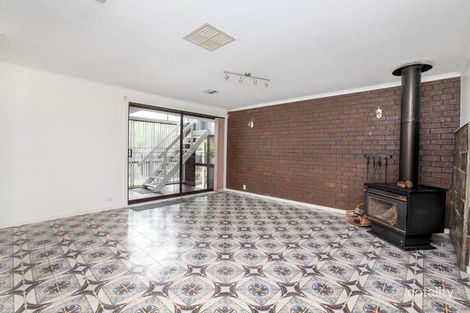 Property photo of 57 Lawrence Street Ardeer VIC 3022