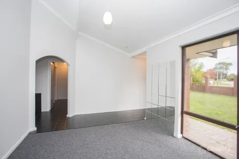 Property photo of 5 Hurrey Place Beechboro WA 6063