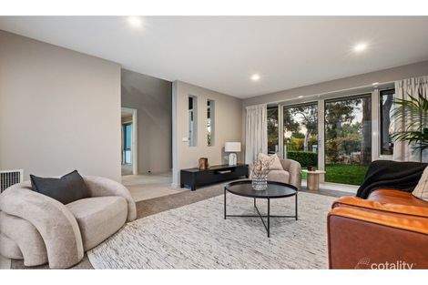 Property photo of 45 Gawler Crescent Deakin ACT 2600