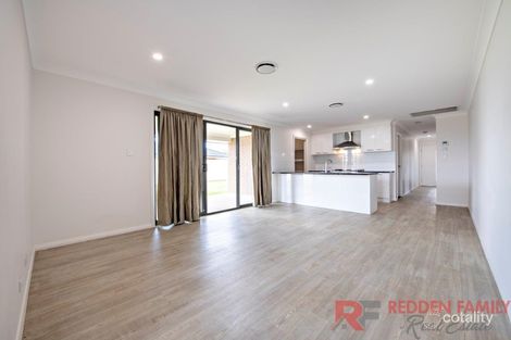 Property photo of 54 Hindmarsh Esplanade Dubbo NSW 2830