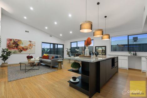 Property photo of 7 Kelmscott Way Werribee VIC 3030