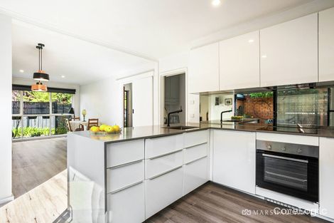 Property photo of 2/30 Victor Street Beaumaris VIC 3193