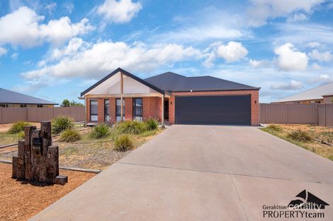21 Dorset Dr, Deepdale, WA 6532