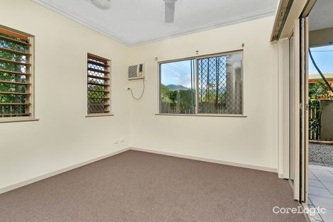 Property photo of 203/2-8 Centenary Close Manoora QLD 4870