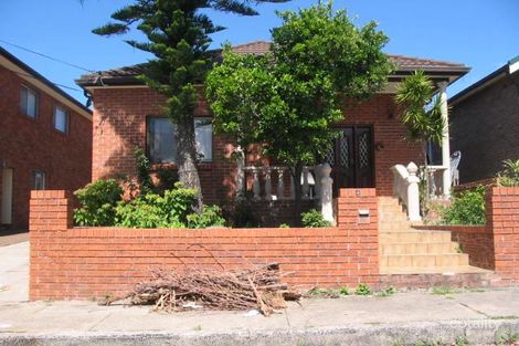 4 River St, Earlwood, NSW 2206