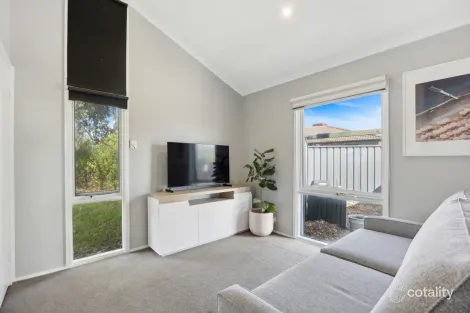 Property photo of 34 Rapanea Street Rivett ACT 2611