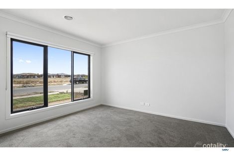Property photo of 43 Velocity Way Mount Duneed VIC 3217