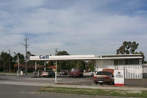 2 Eureka Rd, Wilson, WA 6107