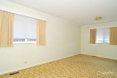 Property photo of 17 Waimarie Drive Mount Waverley VIC 3149