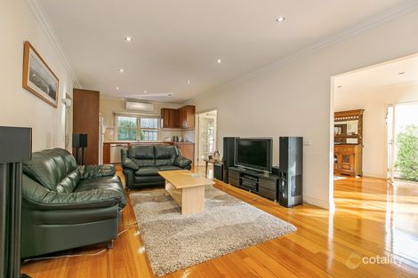 Property photo of 2A Wahroongaa Road Murrumbeena VIC 3163