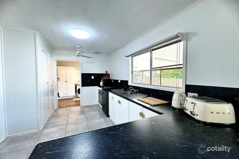 Property photo of 2 Renier Crescent Moranbah QLD 4744