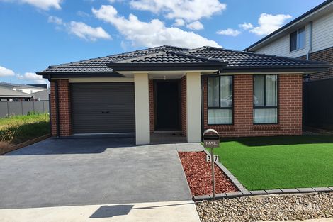 37 Eighteenth Ave, Austral, NSW 2179