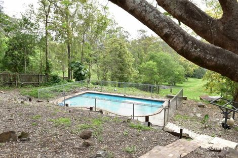 Property photo of 214 Brookfield Road Kenmore Hills QLD 4069