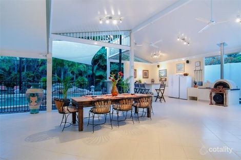 9 Flora Cl, Clifton Beach, QLD 4879