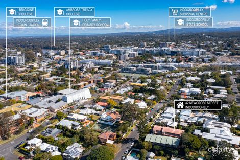 Property photo of 2/42 Newcross Street Indooroopilly QLD 4068