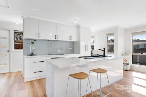 Property photo of 10/9-19 Galton Circuit Craigieburn VIC 3064