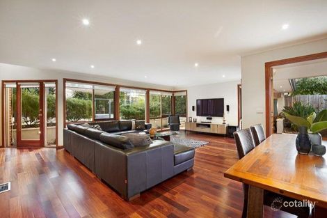 Property photo of 21 The Eyrie Eltham VIC 3095