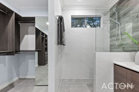 8b Warren Rd, Yokine, WA 6060