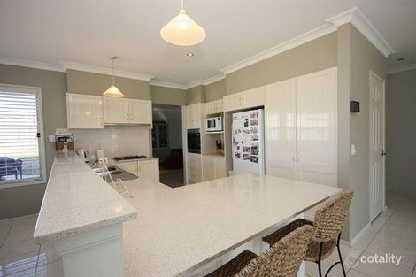 Property photo of 6 Douglas Place Hunterview NSW 2330