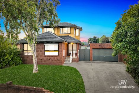 Property photo of 92 Hothlyn Drive Craigieburn VIC 3064