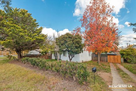 Property photo of 76 Tallara Parkway Narrabundah ACT 2604