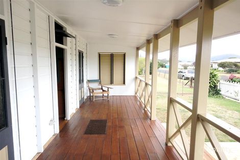 33 Golf Links Rd, Atherton, QLD 4883