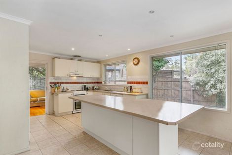 Property photo of 4 Bacchus Court Frankston South VIC 3199