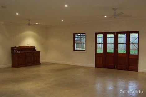 Property photo of 10 Burnett Street Wellington Point QLD 4160