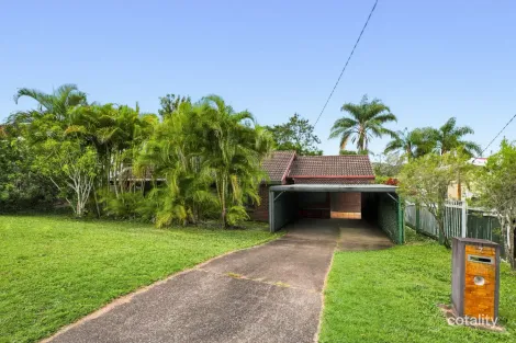 Property photo of 7 Hilltop Crescent Maroochydore QLD 4558