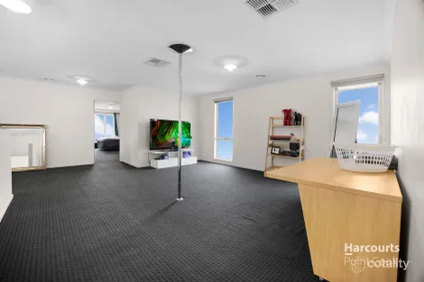 Property photo of 13 Brinbrook Street Tarneit VIC 3029