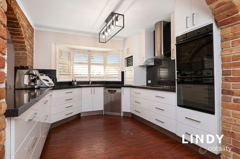 Property photo of 21 Wilmot Place Singleton Heights NSW 2330