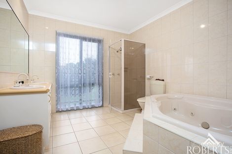 Property photo of 5 Neagle Court Warrnambool VIC 3280