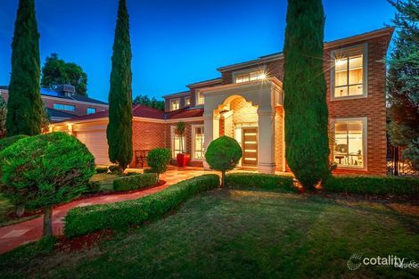Property photo of 3 Sovereign Crest Boulevard Rowville VIC 3178