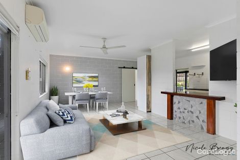 Property photo of 17 Grampian Close Smithfield QLD 4878