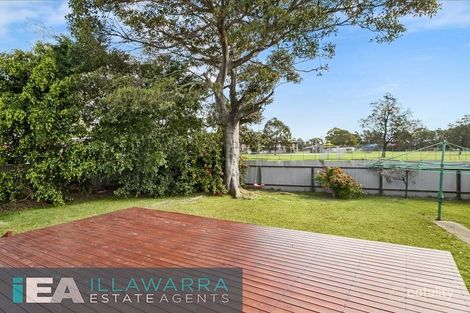 Property photo of 14 Echuca Crescent Koonawarra NSW 2530