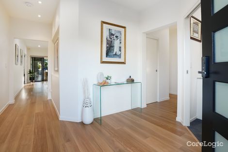 Property photo of 36 Coopers Close Sinnamon Park QLD 4073