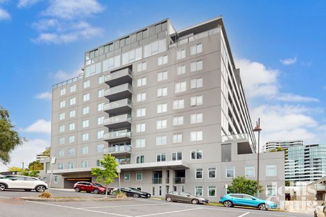 2/6 Saltriver Pl, Footscray, VIC 3011